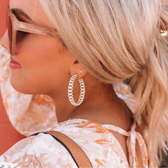 Kendra Scott Fallyn Hoop Earrings, Rose Gold-Plated! - Picture 4 of 4